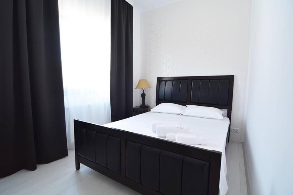 Imperia By Zev Apartments Năvodari Esterno foto